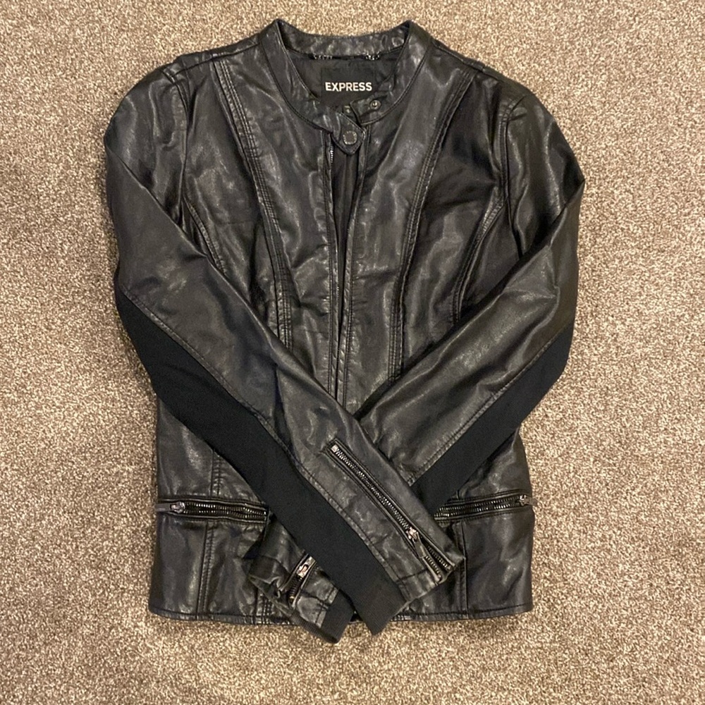 Express faux leather jacket. Size medium. Great condition.